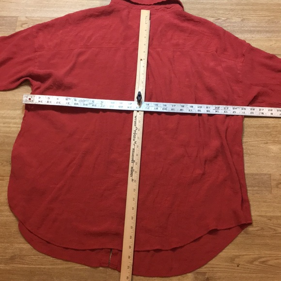 Torrid Blouse Womens Sz 3 Red Button Front Top Semi Sheer Tunic Collared Shirt - Picture 6 of 10